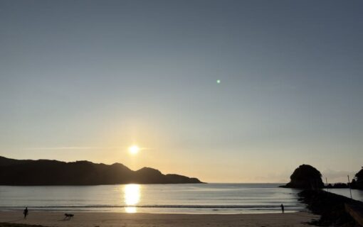 Yumigahama Beach at sunroad